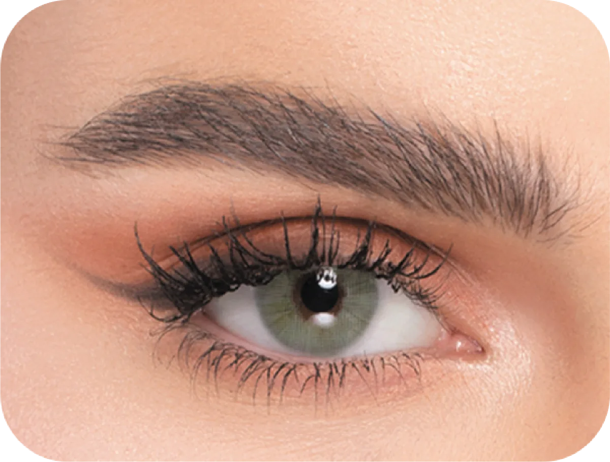 Naturèl Core Zircon colored contact lens